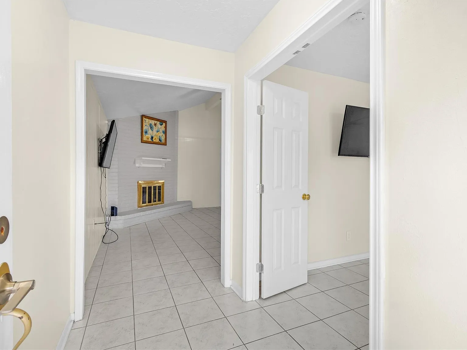 3 bed, 2.0 bath, 1786 sqft, $1,850 — Photo 4