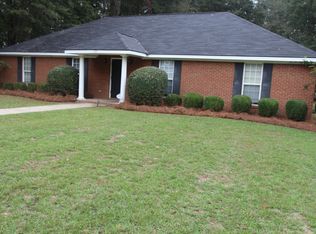 120 Edgelake Dr APT B, Leesburg, GA 31763