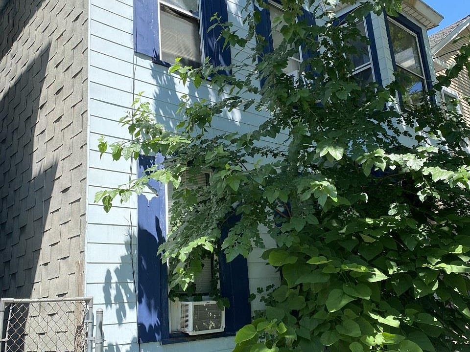 2nd image of 15 Park Pl