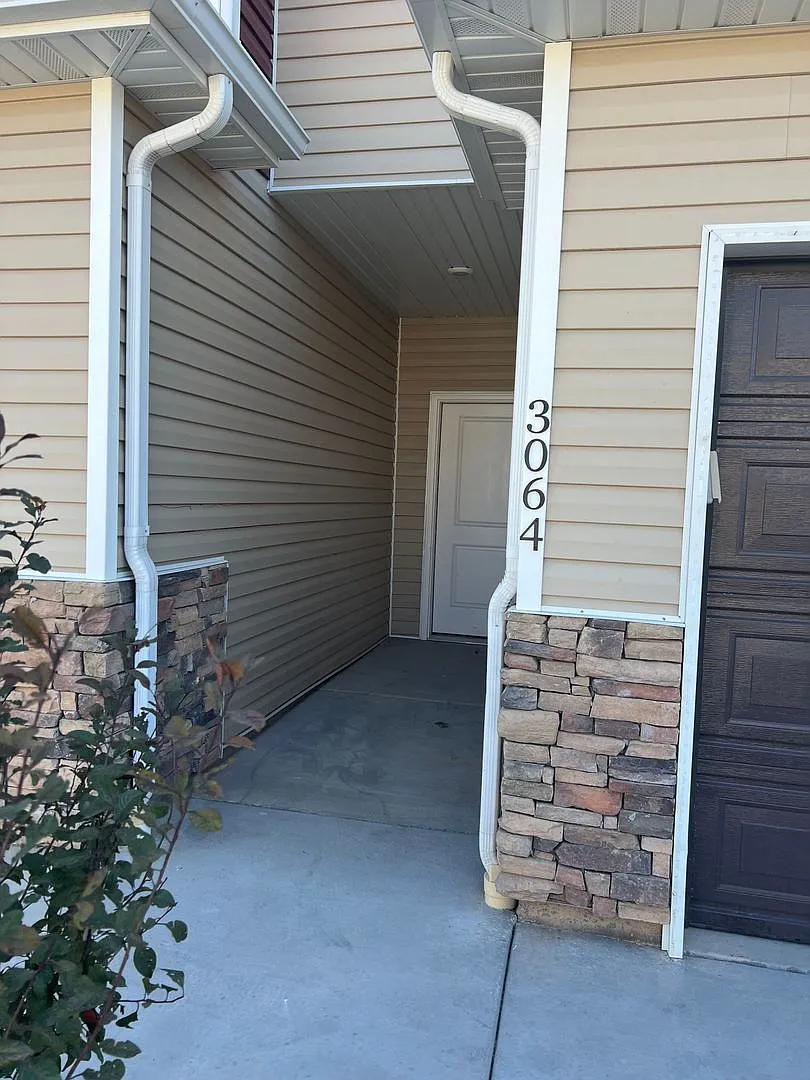 Building Photo - 3064 N 175 E