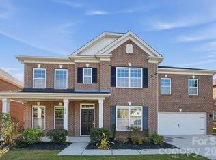 284 Oakbourne Ln, Rock Hill, SC 29732