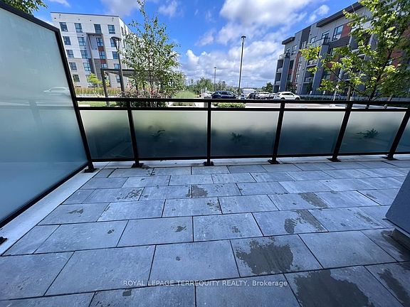 4th image of 95 Dundas St W #125