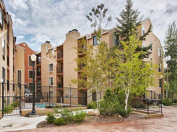 2nd image of 2000 Prospector Ave #414