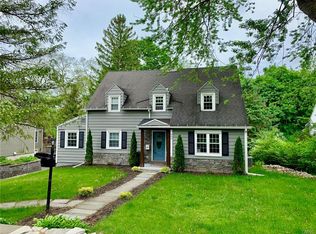 409 Brooklea Dr, Fayetteville, NY 13066