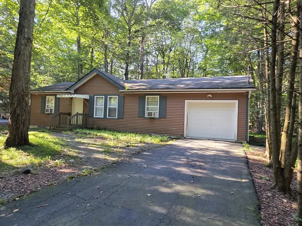 4121 Romeo Rd, Tobyhanna, PA 18466