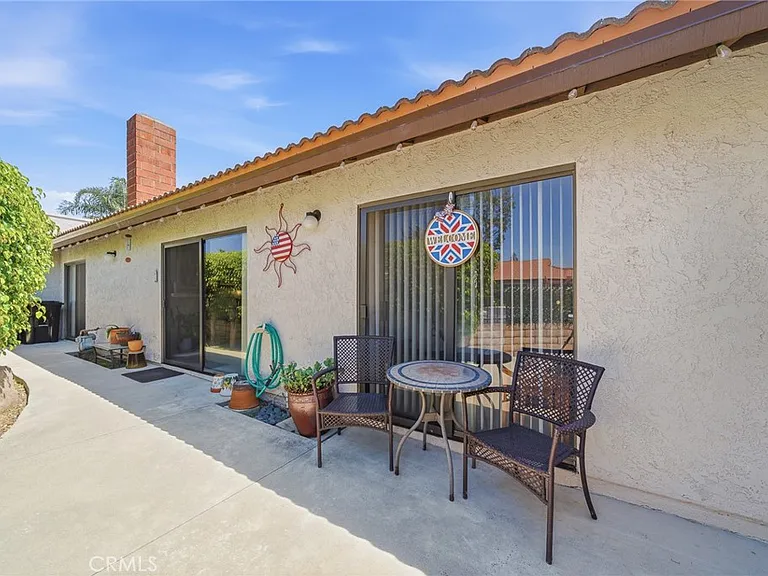 1286 Antigua Cir — Photo 19