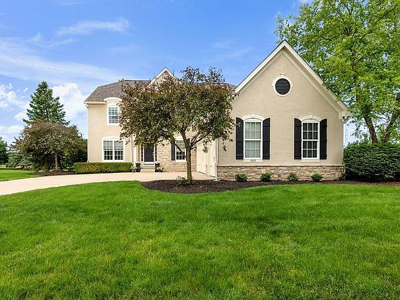 3rd image of 4322 Hickory Rock Dr