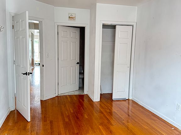 2nd image of 4911 67th St #2