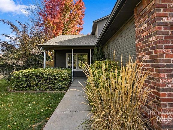 4th image of 4928 N Lawsonia Pl