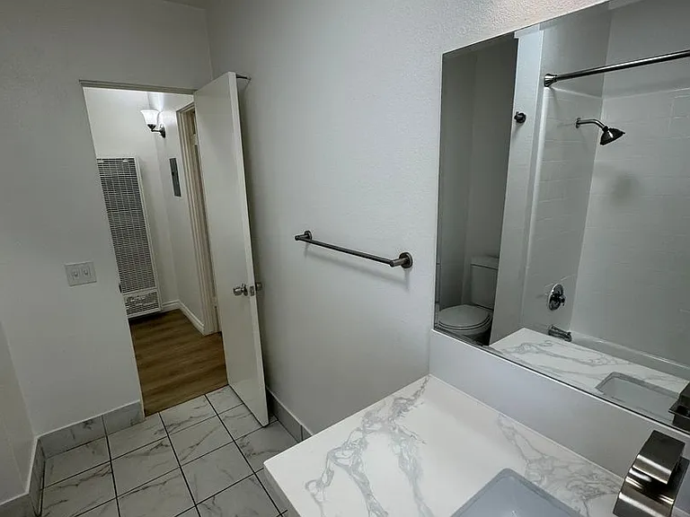 2250-2260 Kenrich Ct. — Photo 30