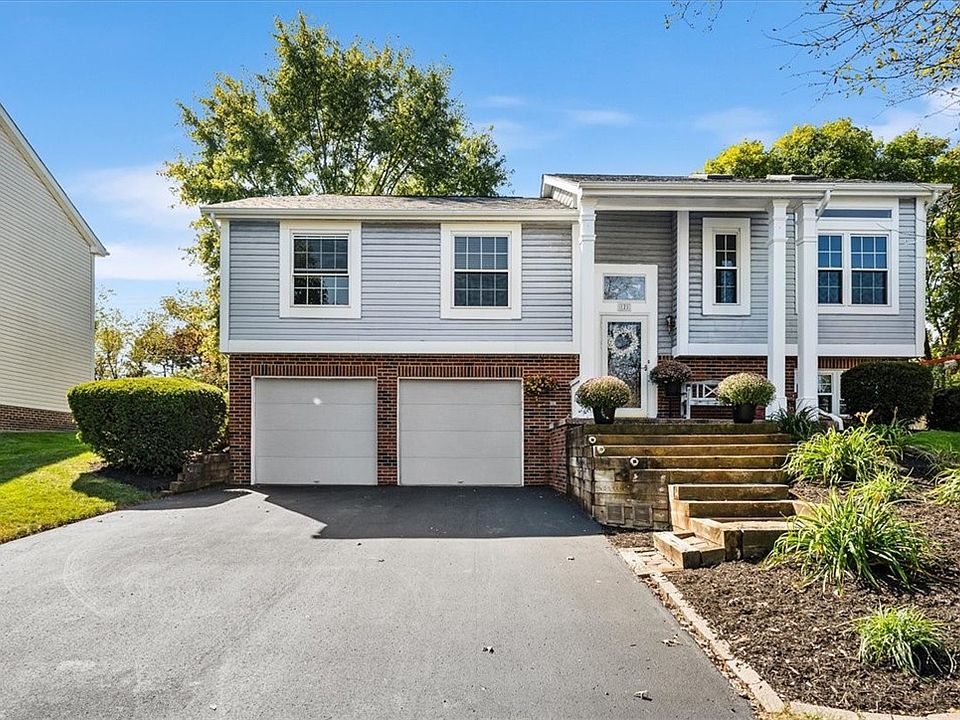 1st image of 121 Clearbrook Dr