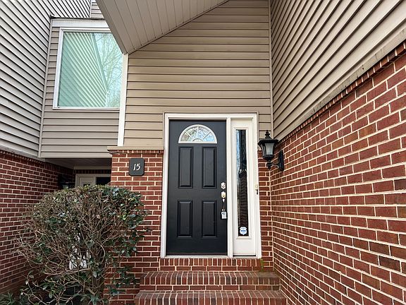2nd image of 15 Dunwoody Springs Dr