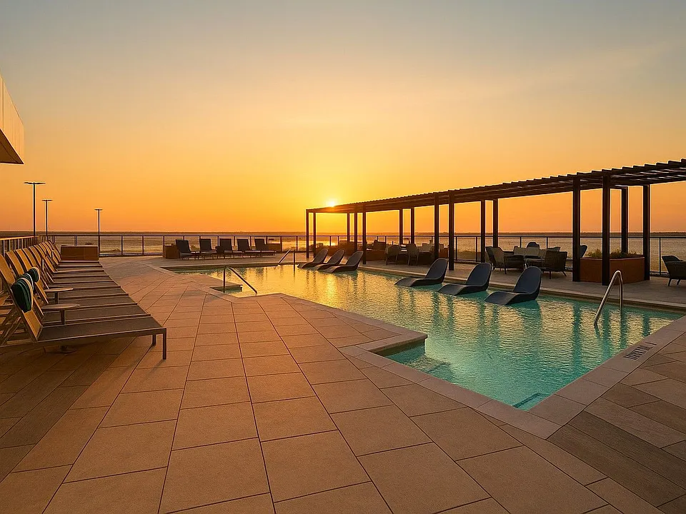 Surfside at Sapphire Bay