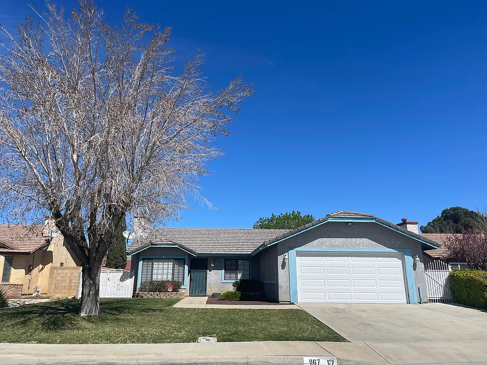 1167 E Avenue J6