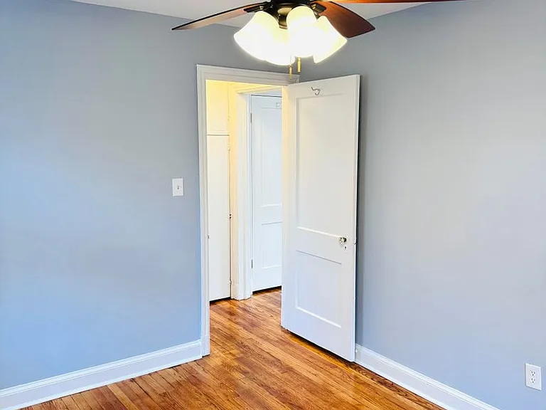 908 Hudson Ave FHY Properties, LLC — Photo 4