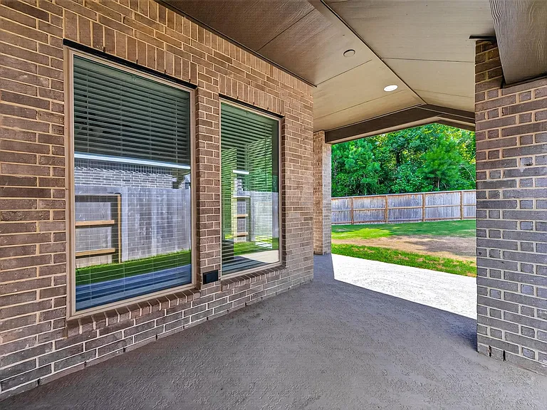 232 W Netleaf Ct — Photo 41