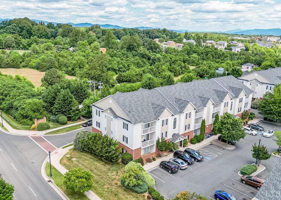 1st image of 100 Capstone Dr Unit 304