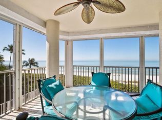 9577 Gulf Shore Dr APT 301, Naples, FL 34108