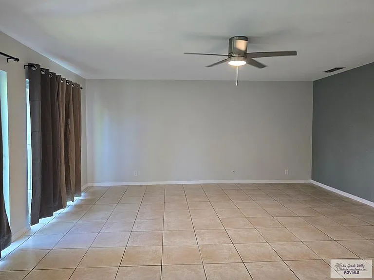 2515 El Dorado Ave — Photo 8