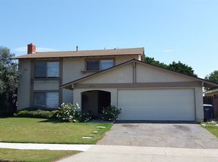 19312 McLaren Ln, Huntington Beach, CA 92646