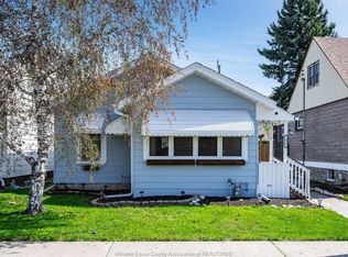 1062 Lena Ave, Windsor, ON N9C 3K4