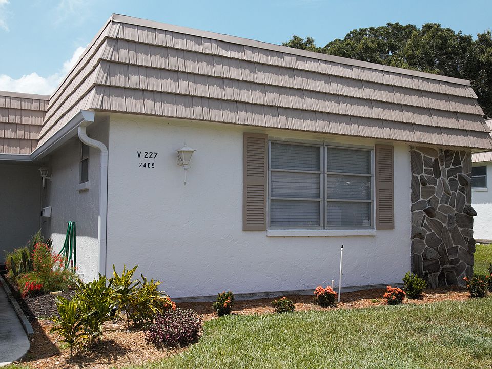 1st image of 2409 Riverbluff Pkwy #V-227