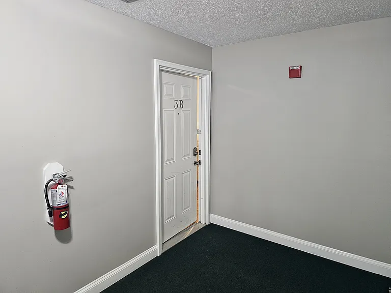 3483 Forestdale Dr #3B — Photo 36