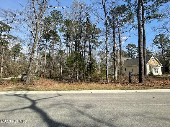 3rd image of 3802 Cherry Heron Court NE