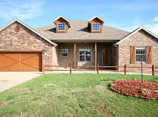 2559 Old Wilderness Rd, Branson West, MO 65737