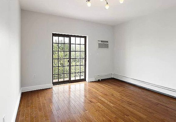 4th image of 25-25 Newtown Ave #6C