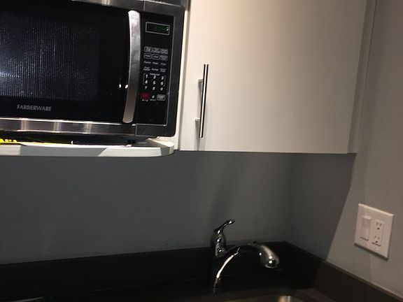 3rd image of 533 N Budd Street Apt 1 Rm B