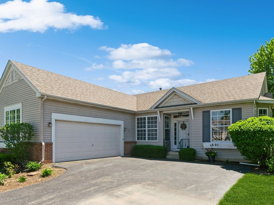 1st image of 601 Clearwater Ct