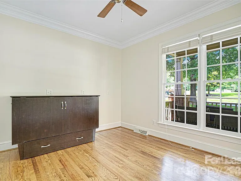 112 McConnell Dr — Photo 24
