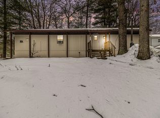 6044 E Interlochen Rd, Fountain, MI 49410