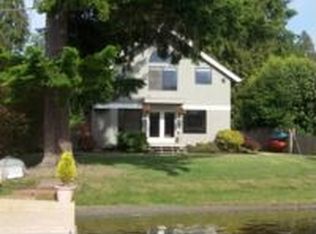 7038 Long Lake Rd SE, Pt Orchard, WA 98367