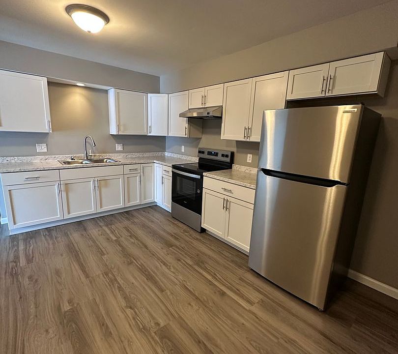 1st image of 101 W Jones St APT 7