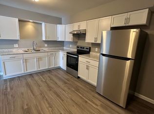101 W Jones St APT 7, Milford, IL 60953