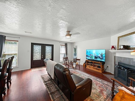 2nd image of 5425 Lazy Ct