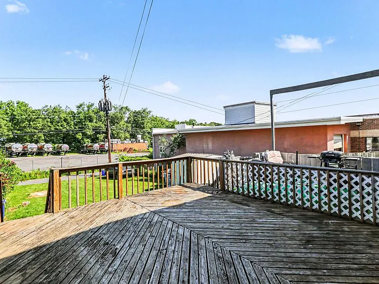 523 Bosler Ave — Photo 16
