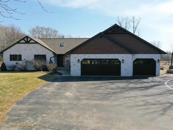 642 County Road C, Pulaski, WI 54162