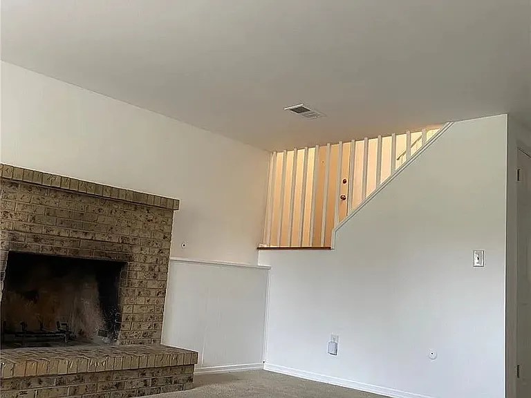 3305 S Akron St — Photo 14