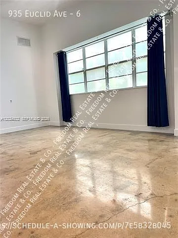 935 Euclid Ave #6 — Photo 6