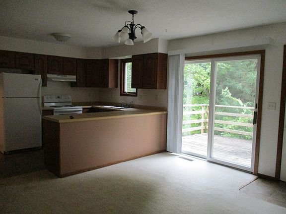 5th image of N8172 950th St
