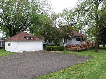 2nd image of 450 Barron Blvd