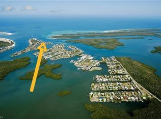 91 Dolphin Cir, Naples, FL 34113