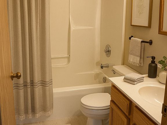 4th image of 645 Mumford Dr Unit D