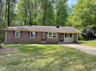 6011 Benson Hardee Rd, Benson, NC 27504