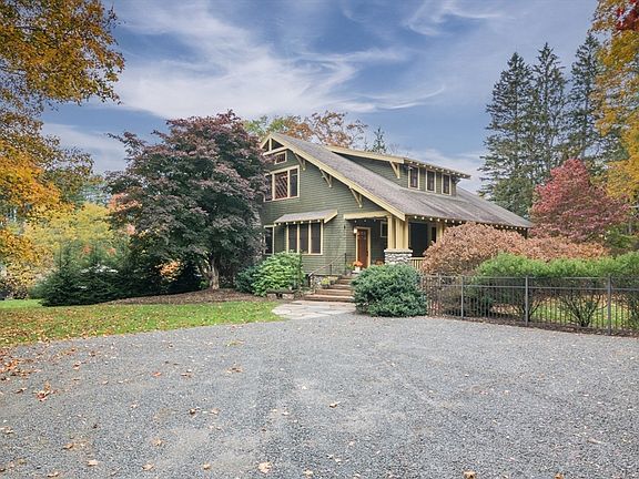 5th image of 9 Harkness Rd