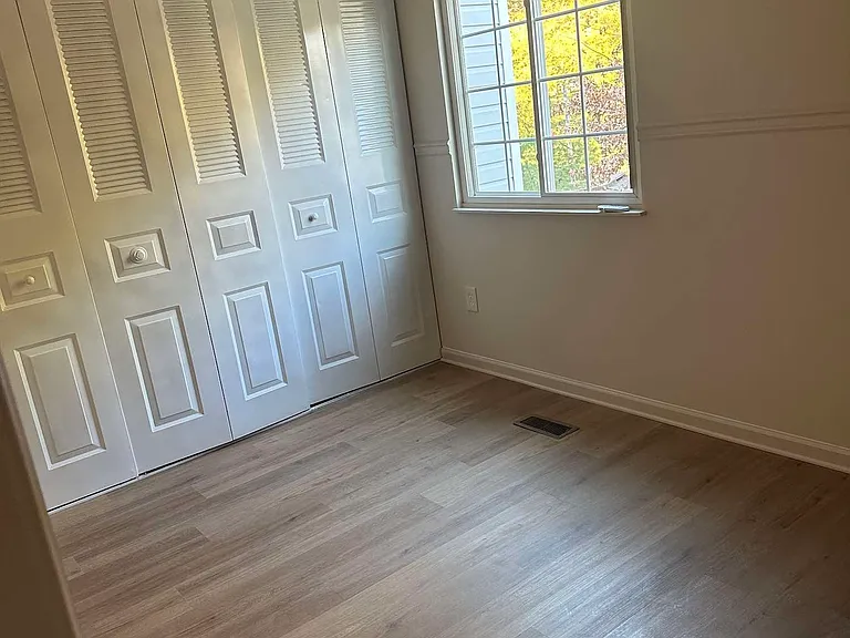6009 Rowanberry Dr #11B — Photo 6