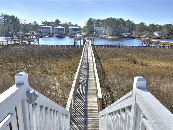 3rd image of 2662 Mariners Way SE